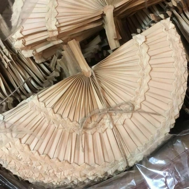 Kit Leques de Palha Natural Para Decoração Casamento Evento 3